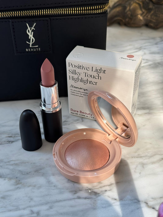 MAC Lipstick + RARE Highlighter Set 3.500ALL