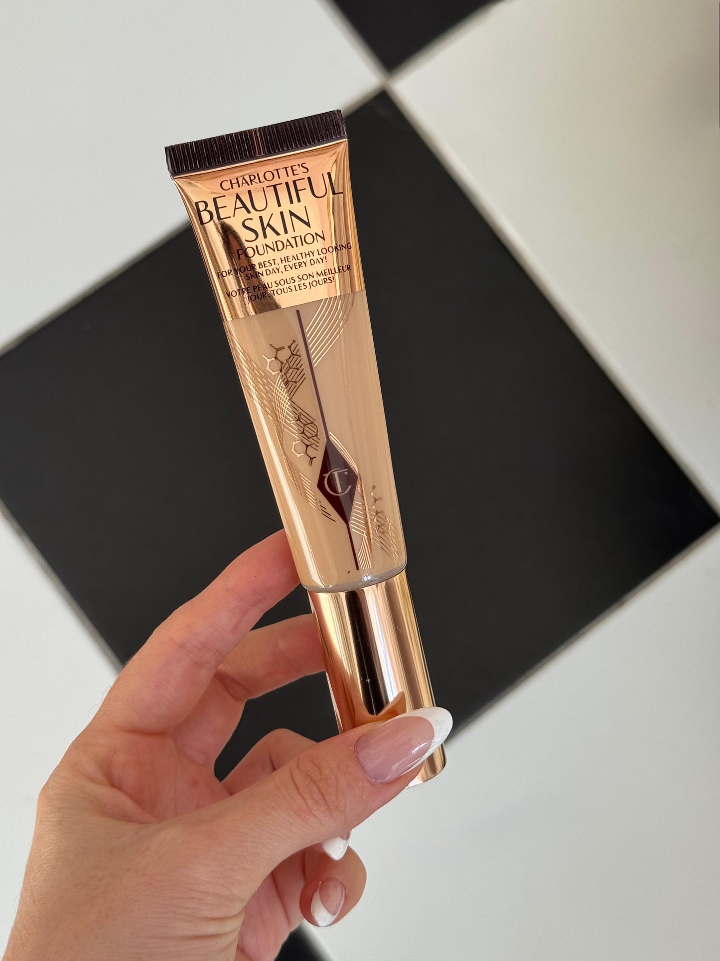 CHARLOTTE TILBURY Charlotte’s Beautiful Skin Foundation (3 Neutral) - Healthy Looking Skin Every Day