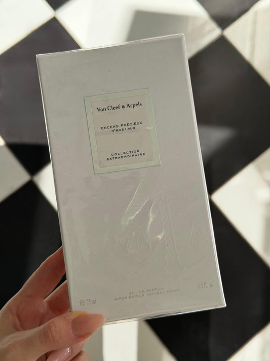 VAN CLEEF & ARPELS Encens Précieux Eau De Parfum - Collection Extraordinaire