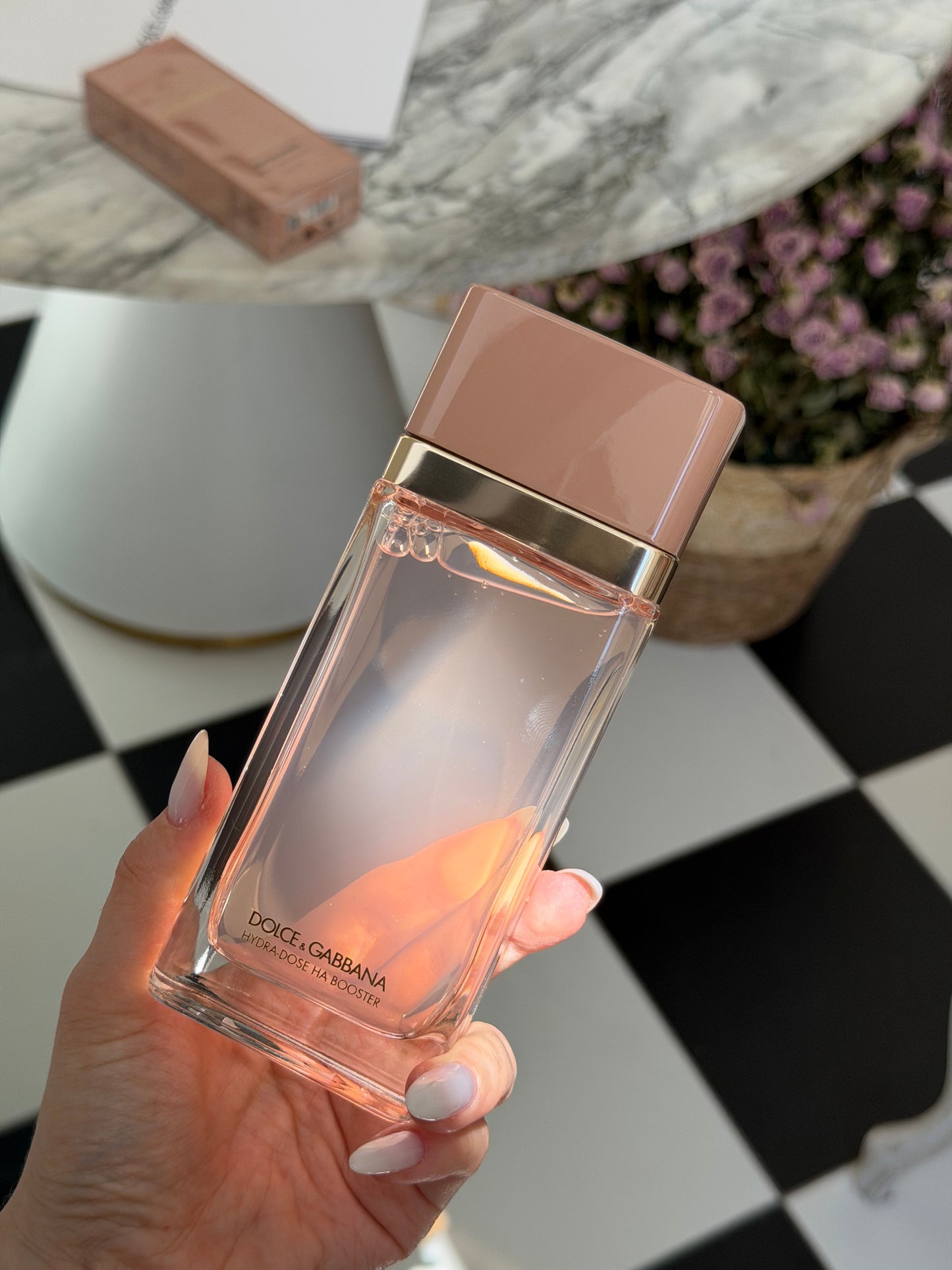 DOLCE&GABBANA Hydra-Dose HA Booster
Hydrating & Brightening Essence