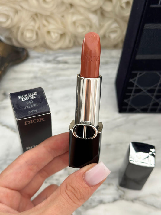 DIOR Rouge (New)
Lipstick Satin, Matte, Velvet (240) Hydrating Floral Lip Care - Long Wear