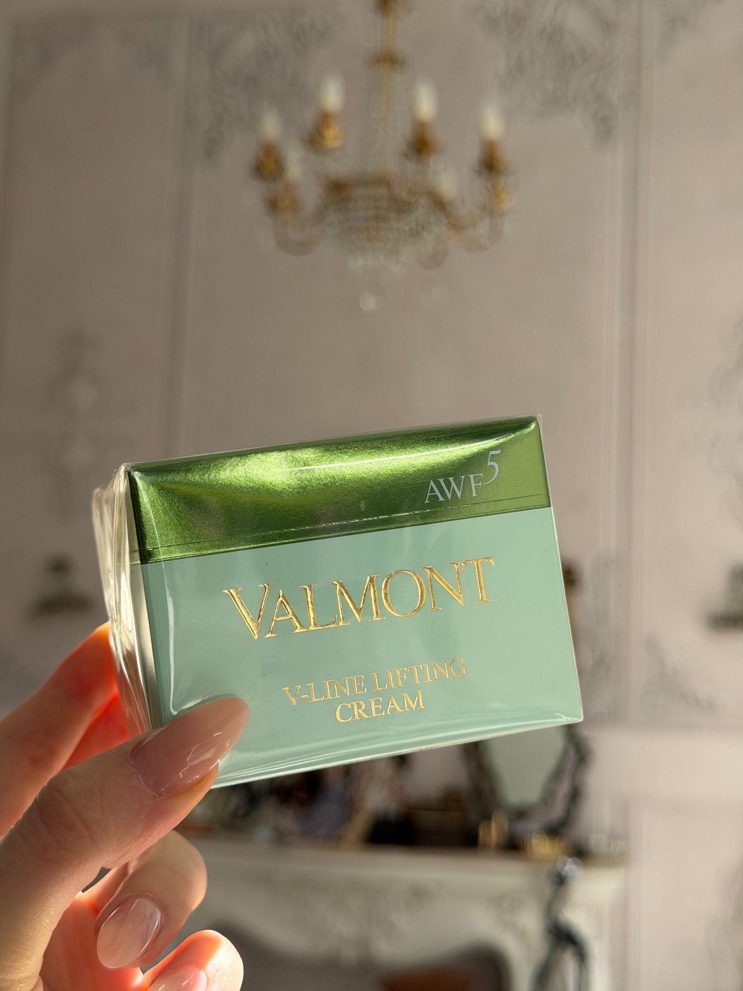 VALMONT V-Line Lifting Cream Smoothing, Wrinkle Correction