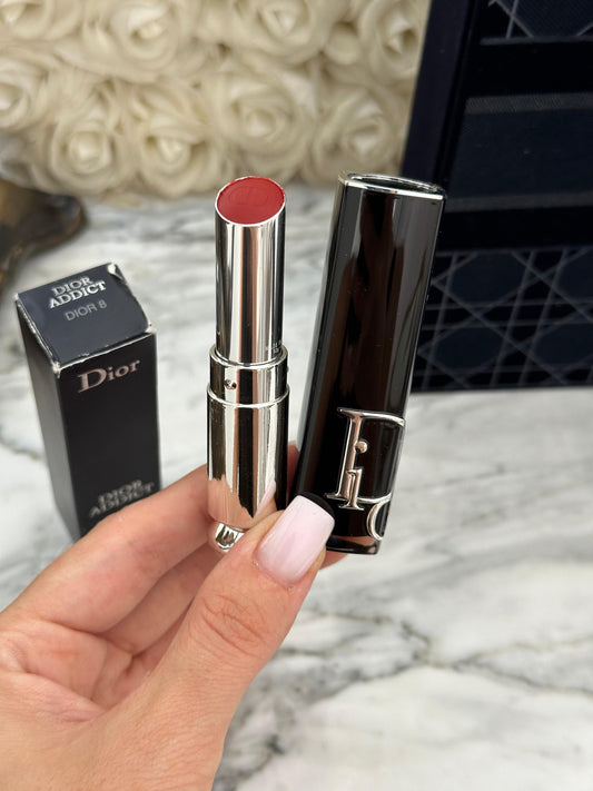 DIOR Addict
Hydrating Shine Lipstick