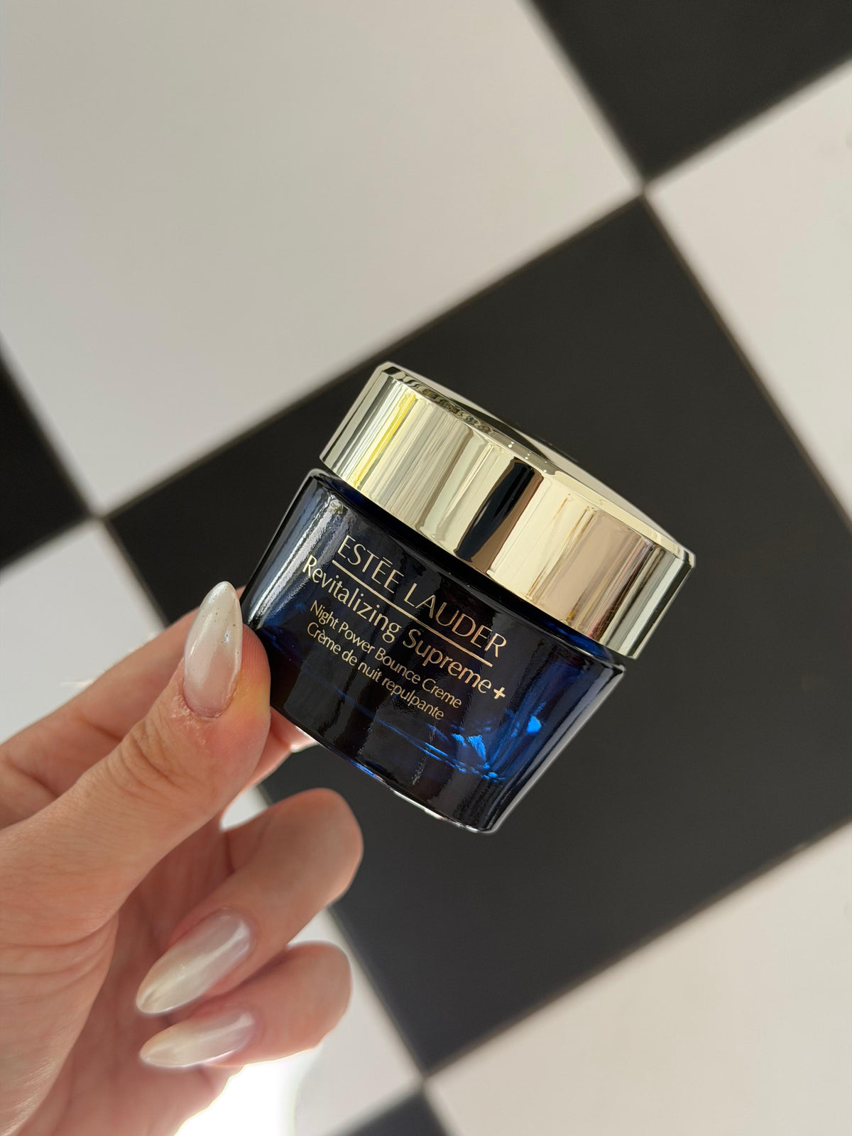 ESTEE LAUDER Revitalizing Supreme+
Night Power Bounce Creme Moisturizer