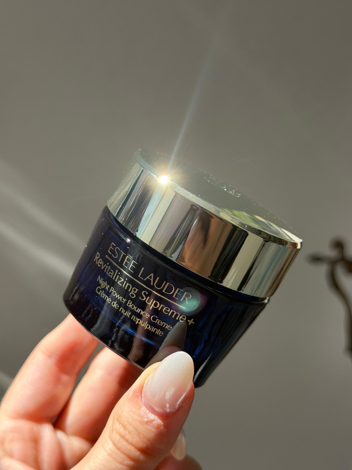 ESTEE LAUDER Revitalizing Supreme+
Night Power Bounce Creme Moisturizer
