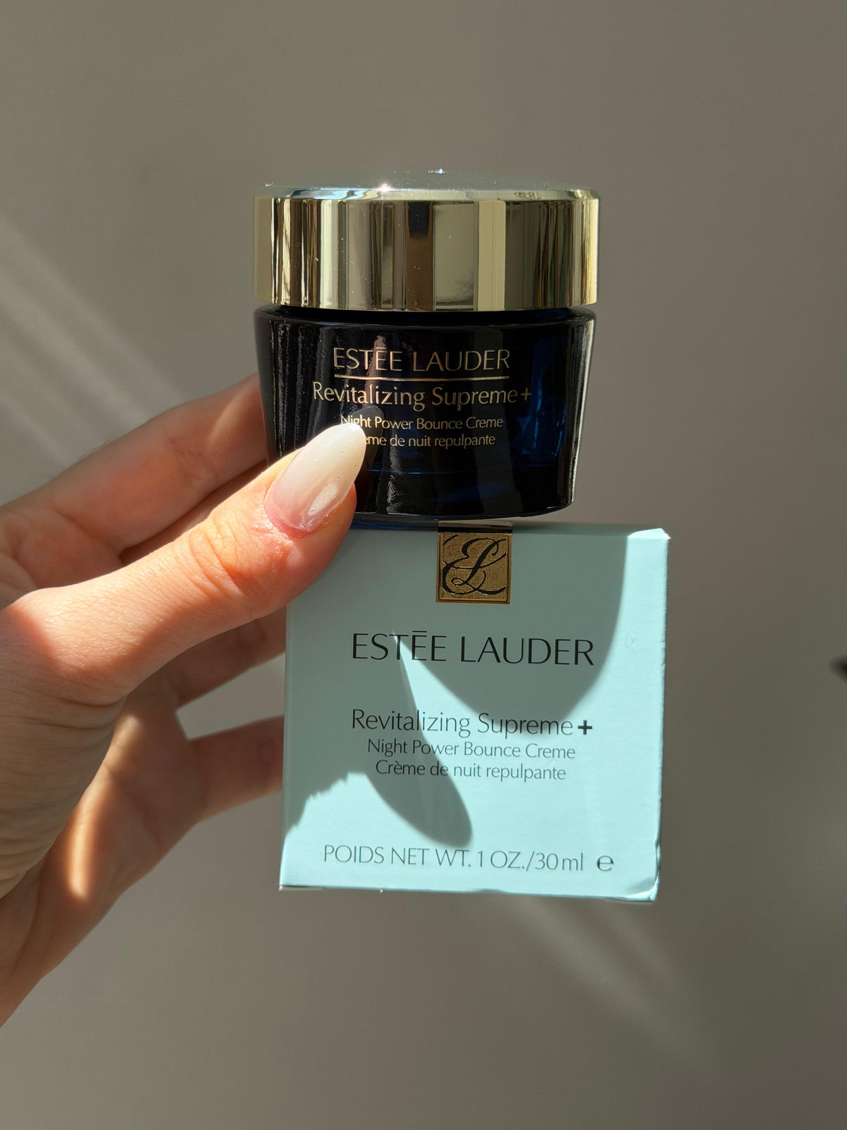 ESTEE LAUDER Revitalizing Supreme+
Night Power Bounce Creme Moisturizer