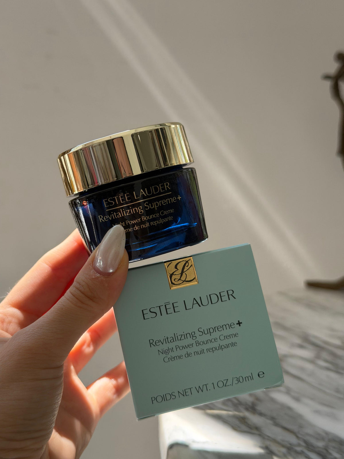 ESTEE LAUDER Revitalizing Supreme+
Night Power Bounce Creme Moisturizer