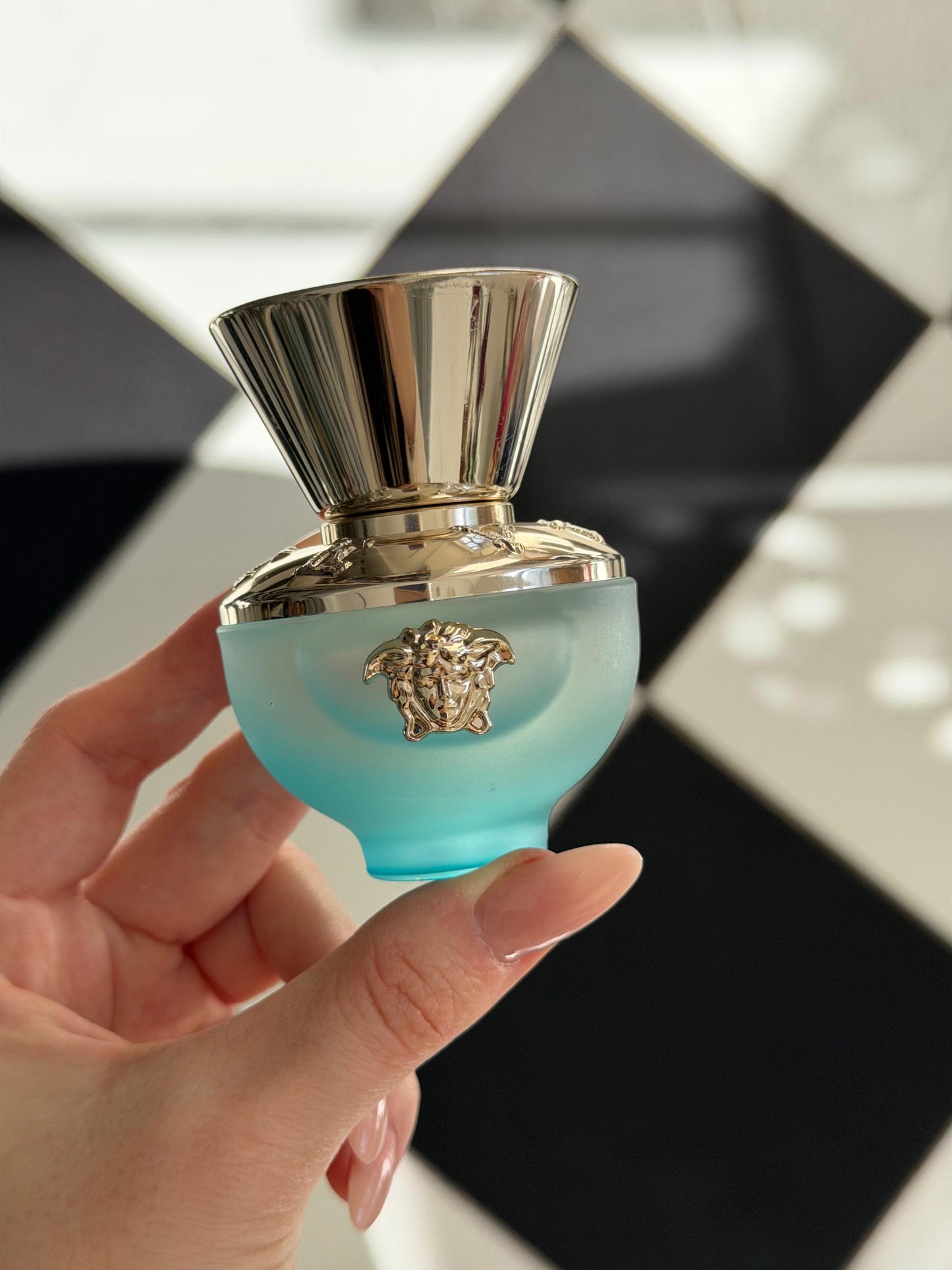 VERSACE Dylan Turquoise For Women - Eau De Toilette