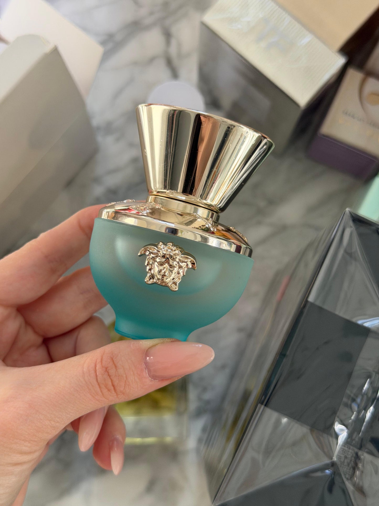 VERSACE Dylan Turquoise For Women - Eau De Toilette