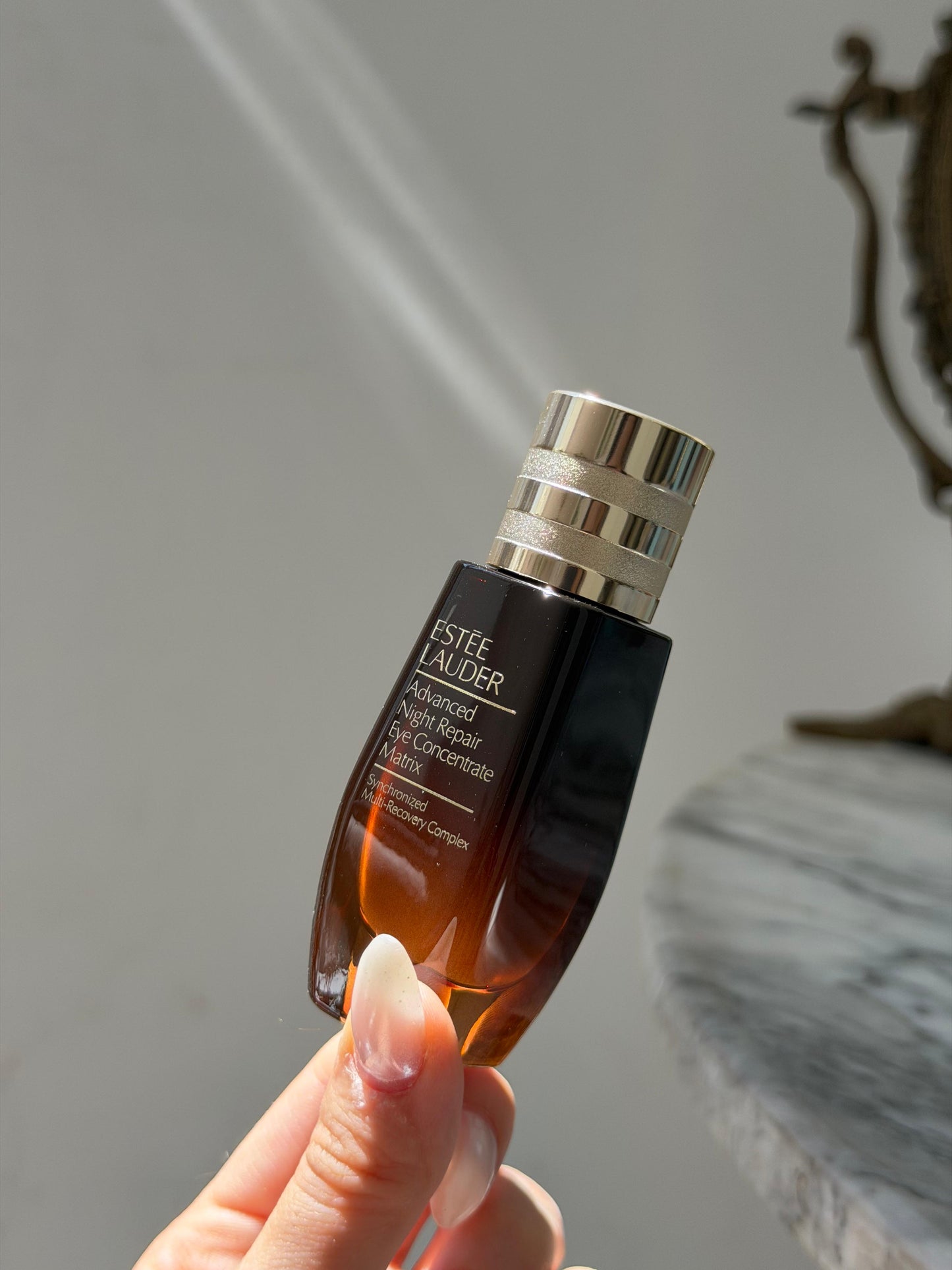 ESTEE LAUDER Advanced Night Repair Eye Concentrate Matrix Synchronized Multi-Recovery Eye Cream