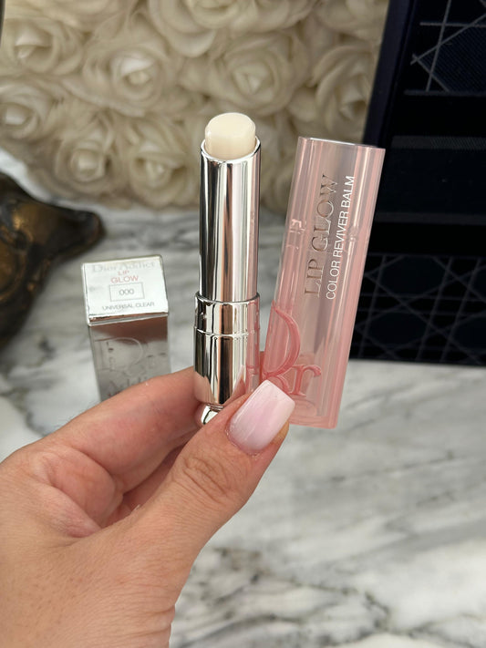 DIOR Addict Lip Glow
Natural Glow Custom Color Reviving Lip Balm - 24H Hydration
