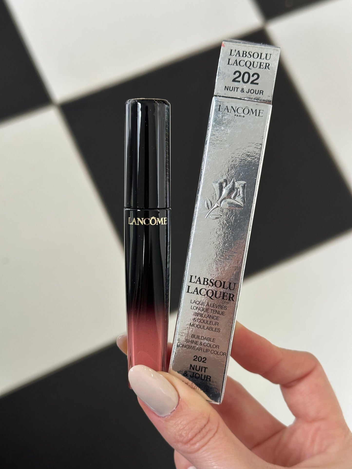 LANCÔME
L'Absolu Lacquer Long-Lasting Liquid Lipstick (202)