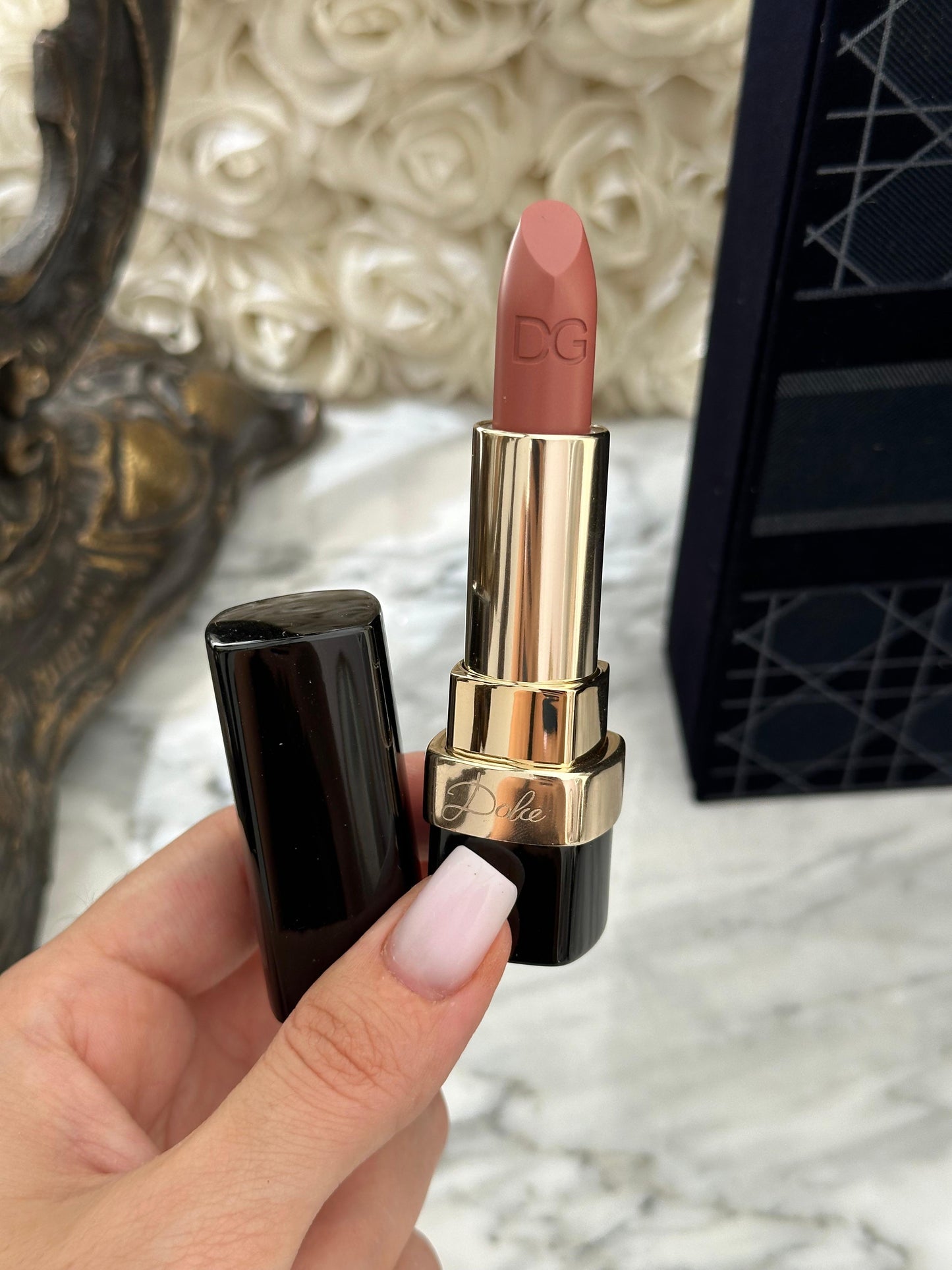 DOLCE&GABBANA Dolce Matte Lipstick (Pa kuti)
