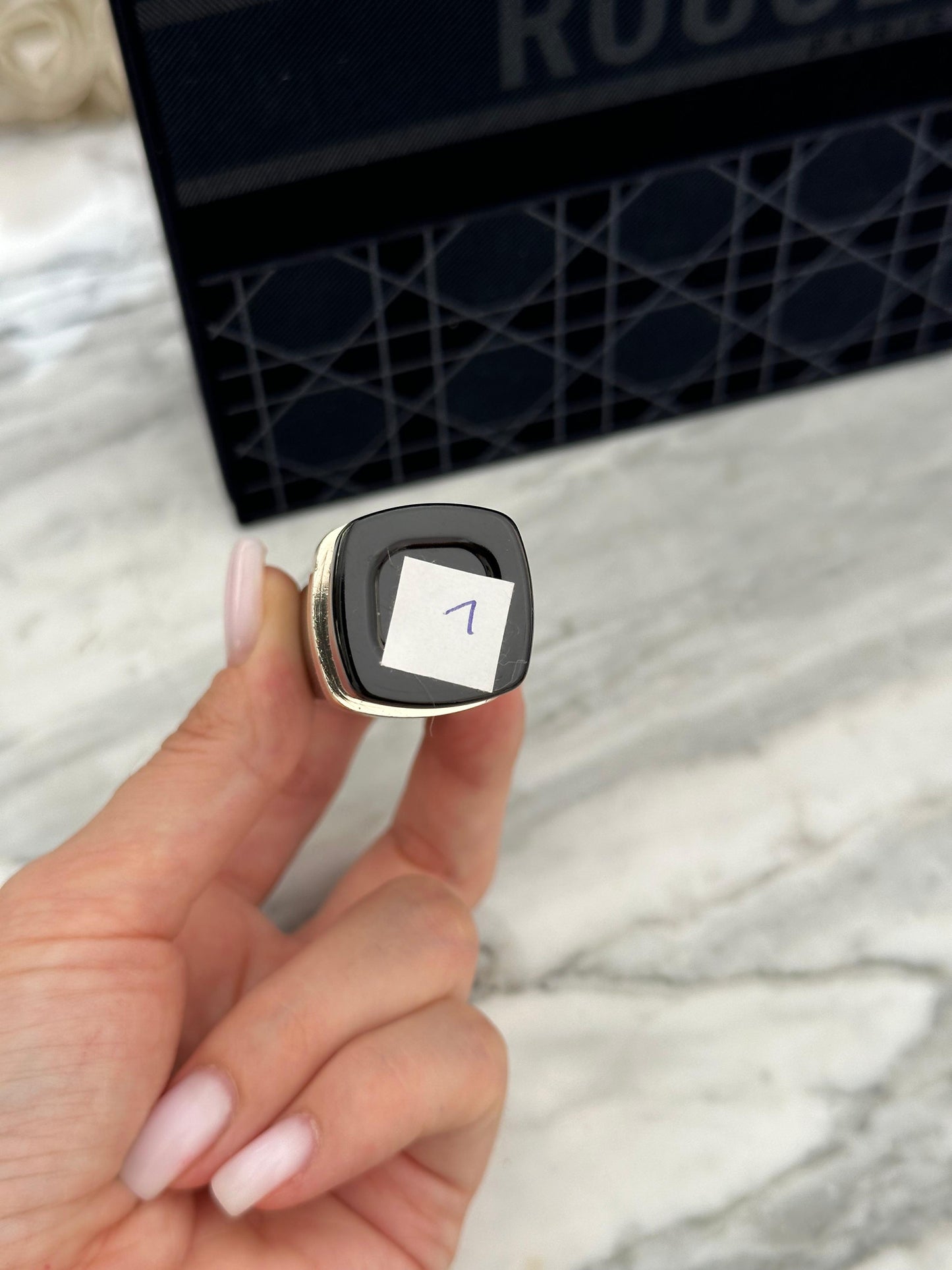 DOLCE&GABBANA Dolce Matte Lipstick (Pa kuti)