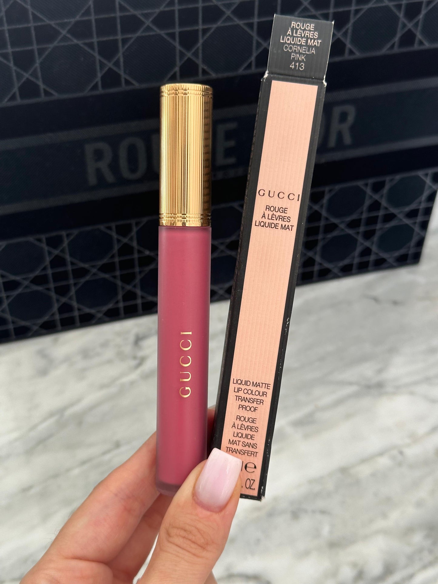 GUCCI Rouge Á Lévres Liquid Mat Lipstick - Gloss Repulpant, Lissant & Hydratant (413)