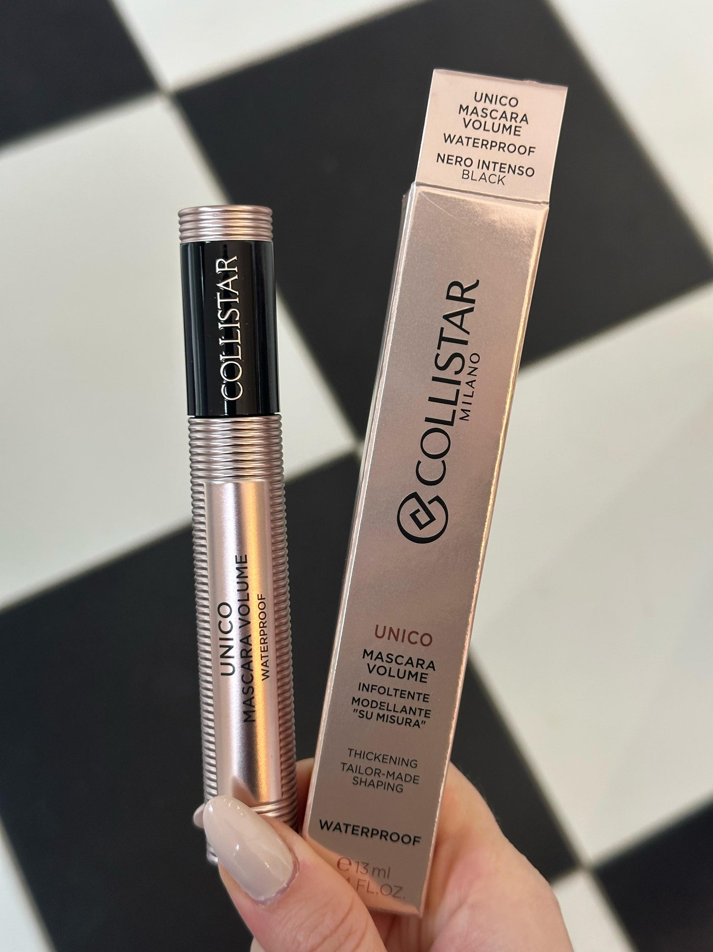 COLLISTAR Mascara Volume Unico® Waterproof
Thickening ‘Tailor-made’ Shaping