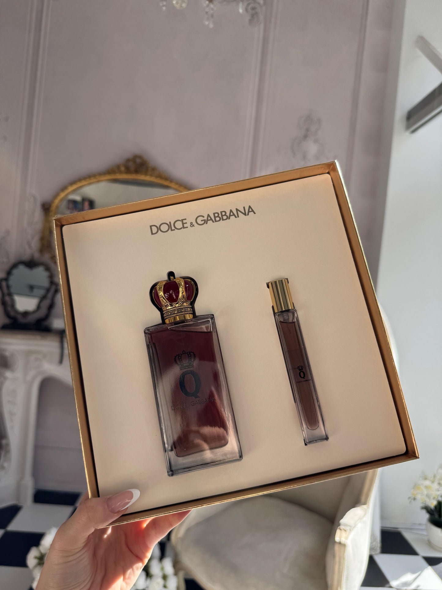 DOLCE&GABBANA Queen Eau De Parfum Intense Gift Set