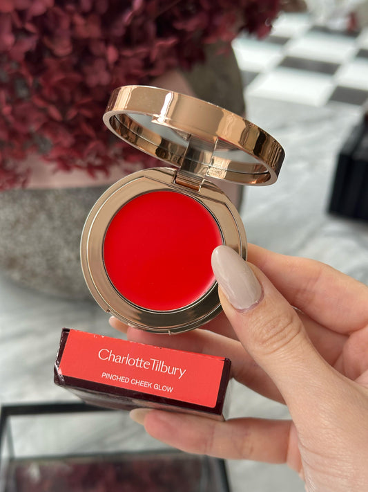 CHARLOTTE TILBURY
Beautiful Skin Island Lip and Cheek - Pinched Cheek Glow