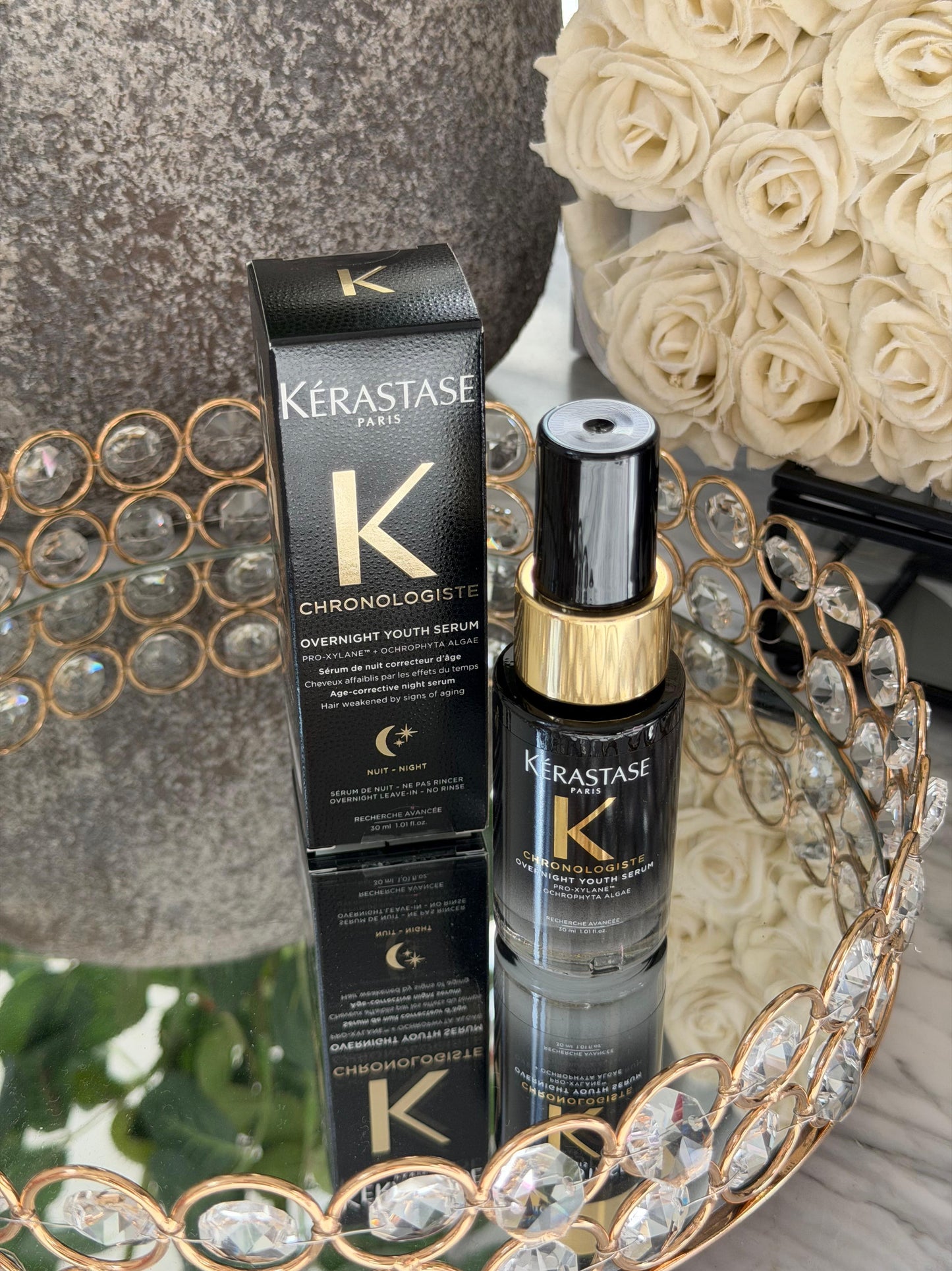 KERASTASE Chronologiste Overnight Youth Serum
Luxurious Overnight Age-Corrective Leave-In Hair Serum