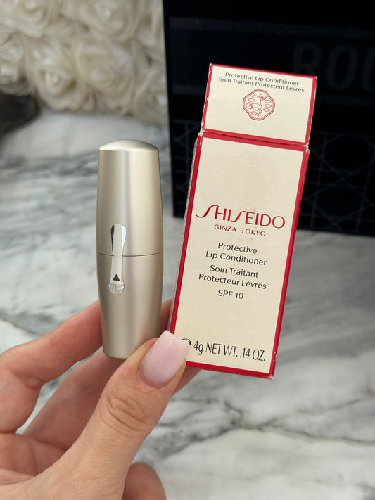SHISEIDO
Protective Lip Conditioner SPF10