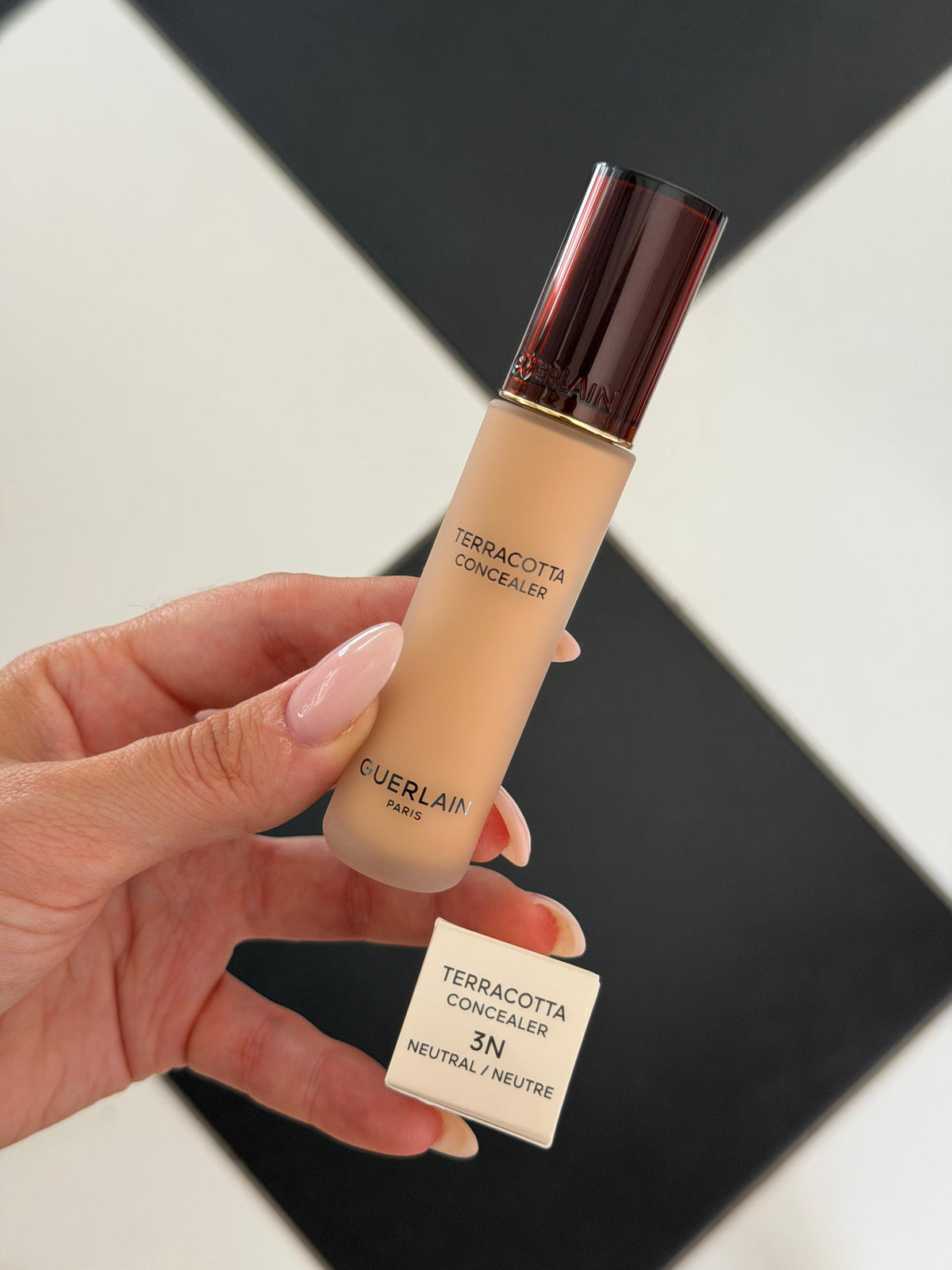 GUERLAIN Terracotta Concealer (3N)
Natural Perfection 24H Wear – No-Transfer