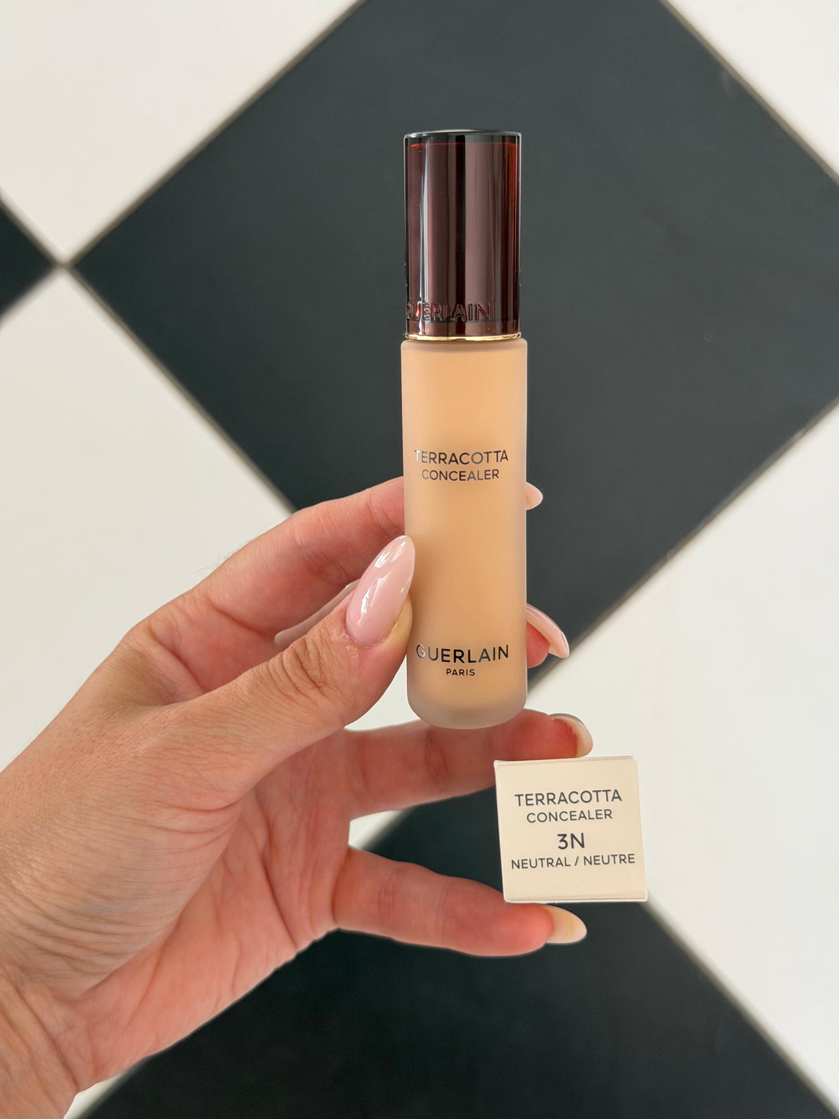 GUERLAIN Terracotta Concealer (3N)
Natural Perfection 24H Wear – No-Transfer