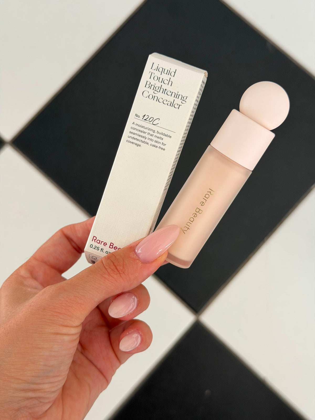 RARE BEAUTY Liquid Touch Brightening Concealer (120C)
