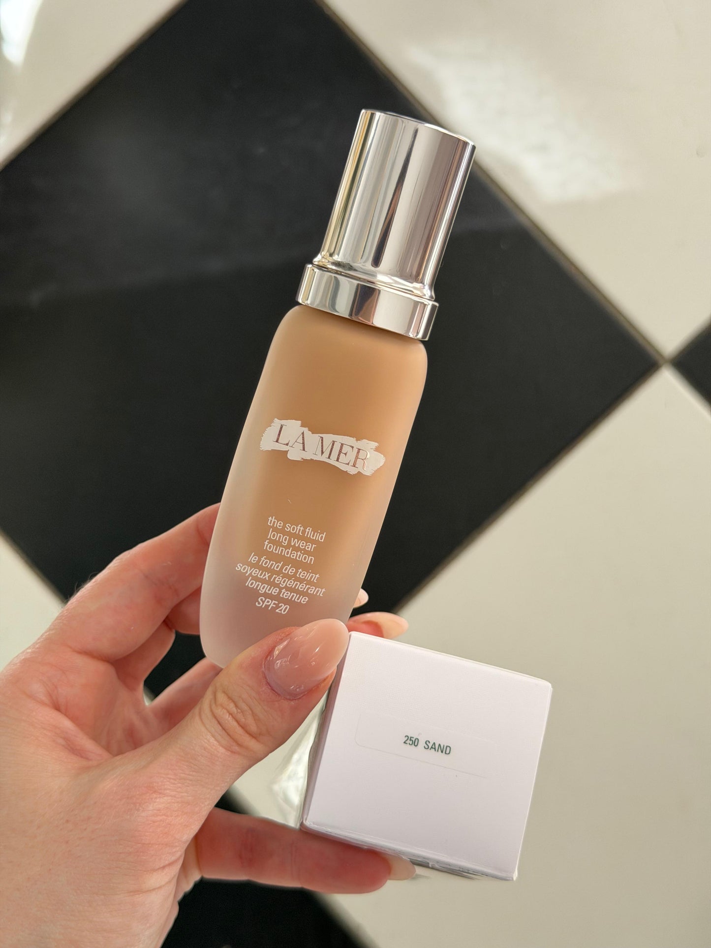 LA MER The Soft Fluid Long Wear Foundation SPF20 (250)