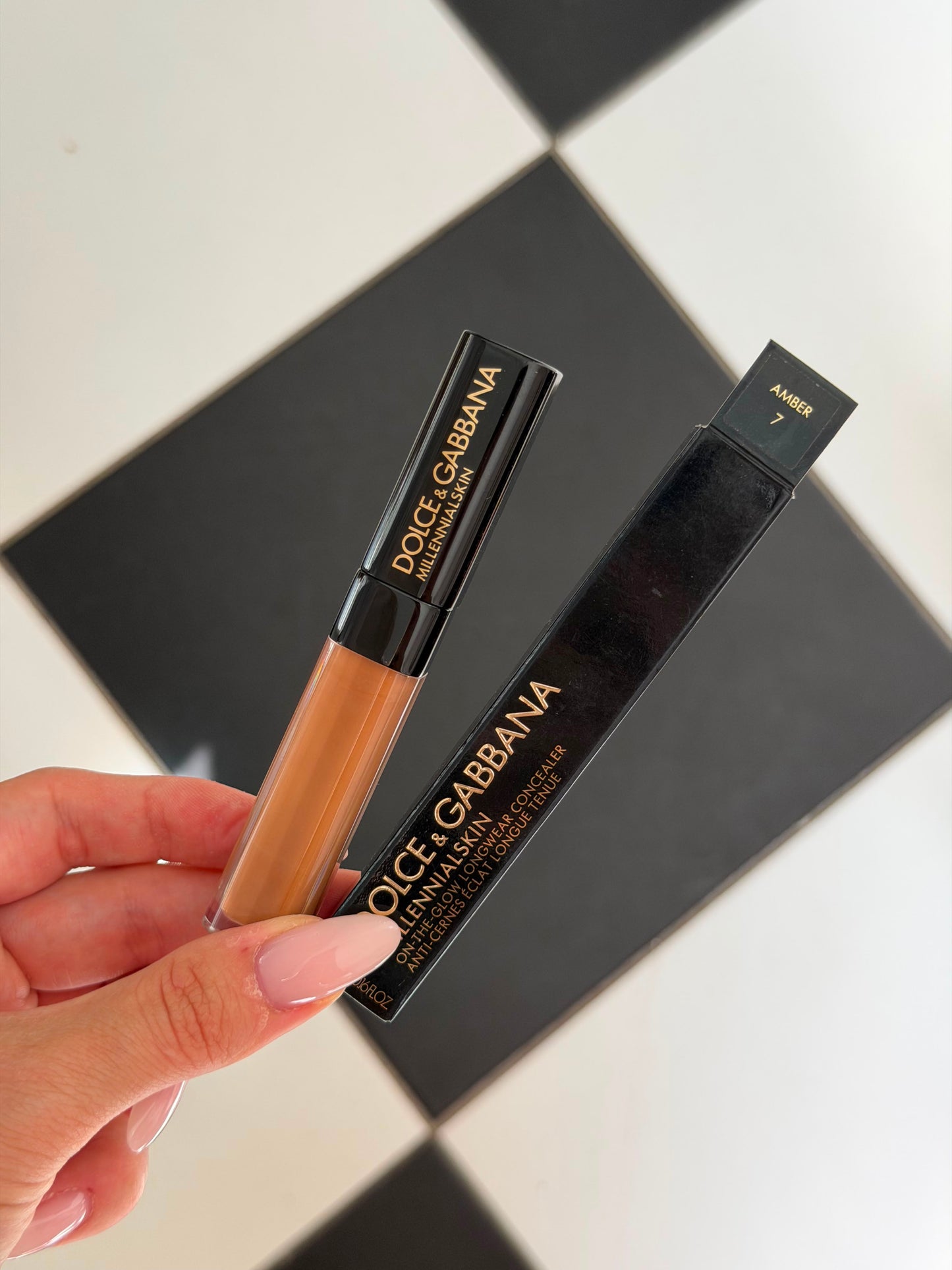 DOLCE&GABBANA
Millennial Skin Longwear Concealer (7)