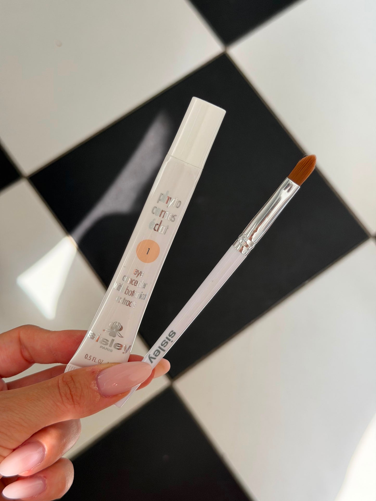SISLEY Phyto-Cernes Éclat - Eye Concealer With Botanical Extracts (1)