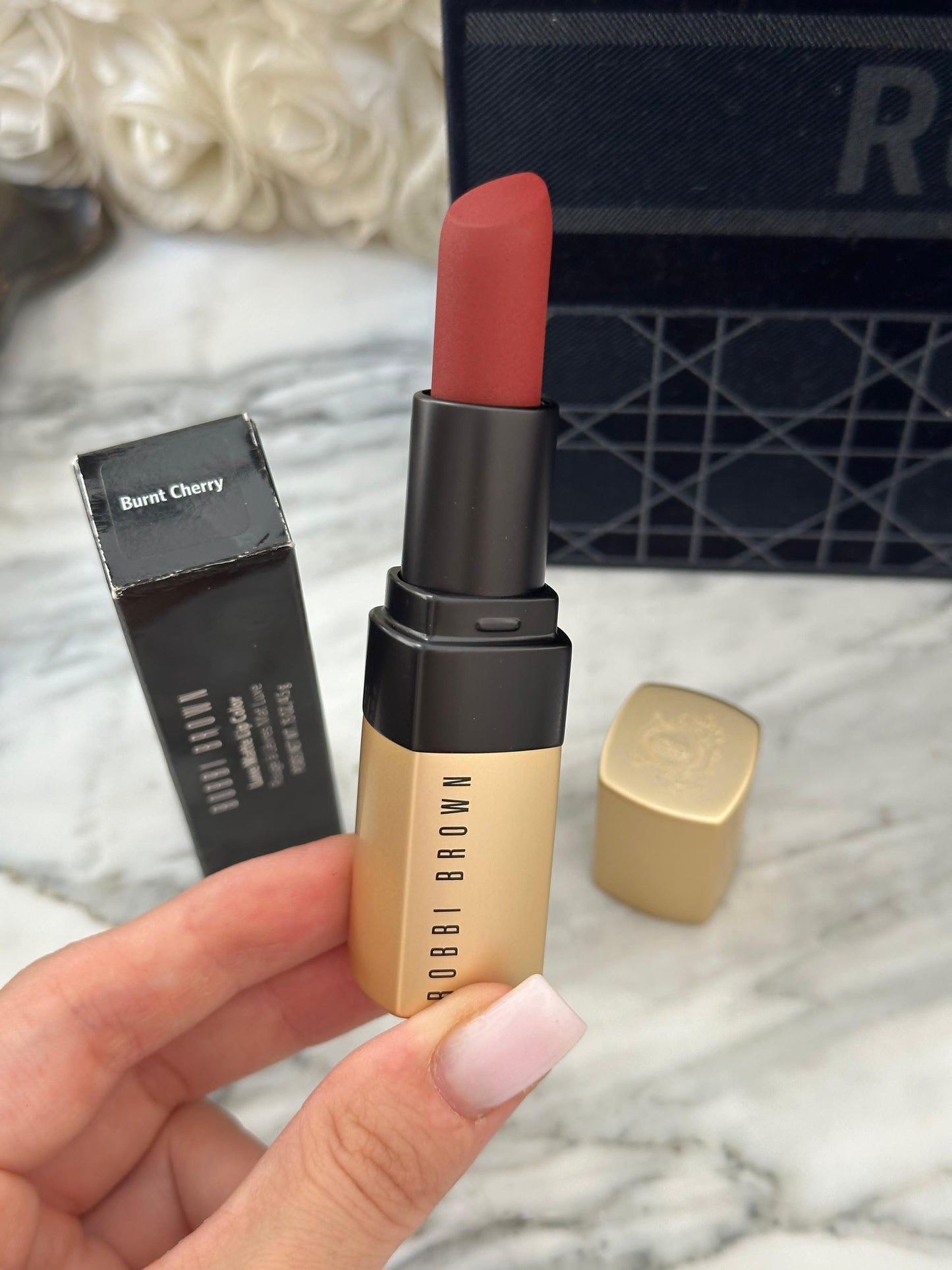 BOBBI BROWN Luxe Matte Lip Color - Burnt Cherry