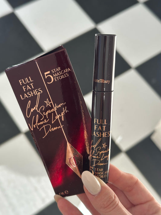 CHARLOTTE TILBURY Full Fat Lashes
Glossy Black 5 Star Mascara
