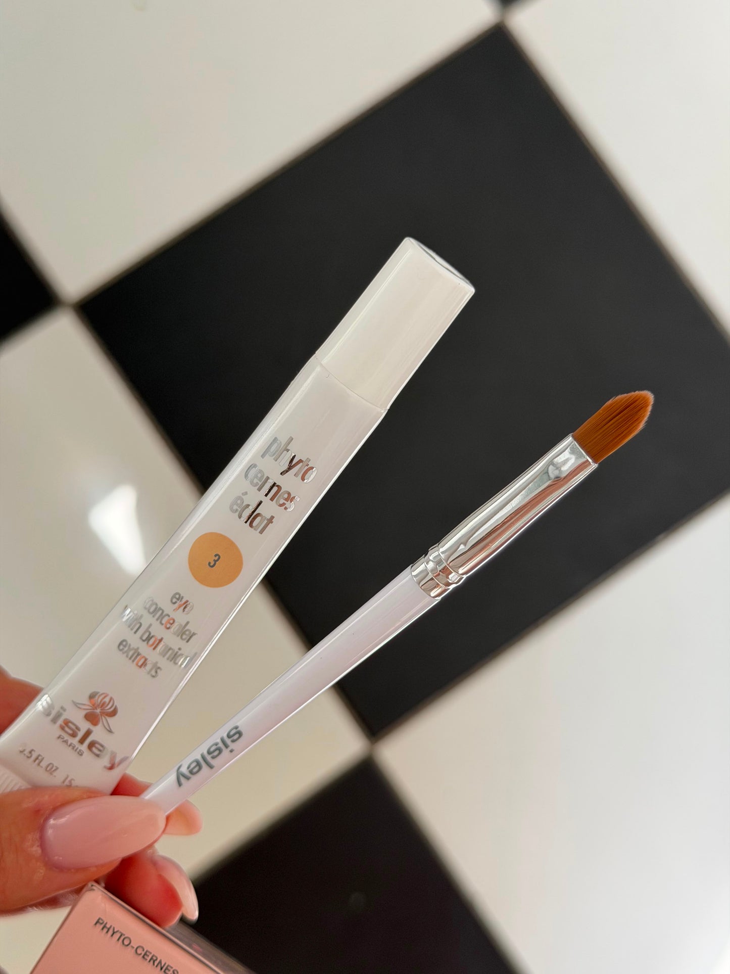 SISLEY Phyto-Cernes Éclat - Eye Concealer With Botanical Extracts (3)