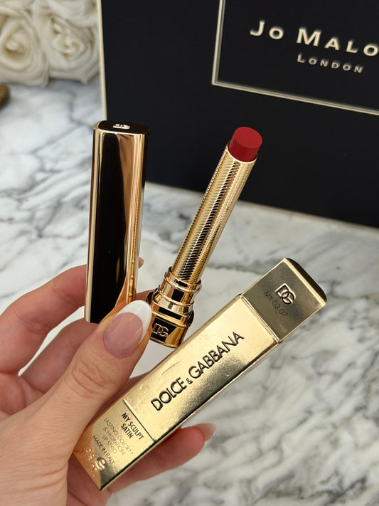 DOLCE&GABBANA My Sculpt Satin
Lasting Color & Hydration Lipstick Stylo - MY 03.07