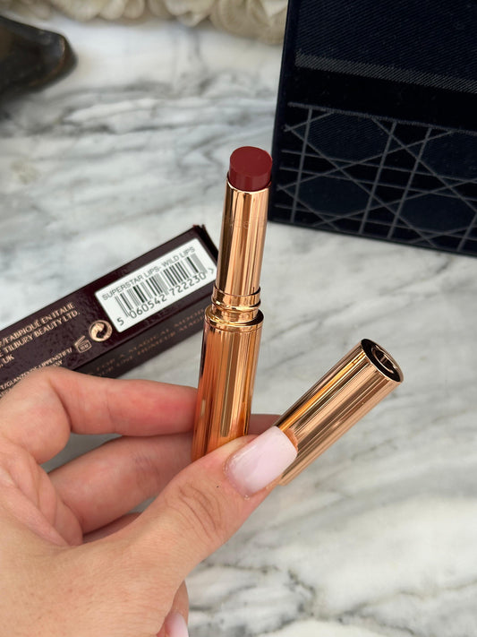 CHARLOTTE TILBURY Superstar Lips - Wild Lips