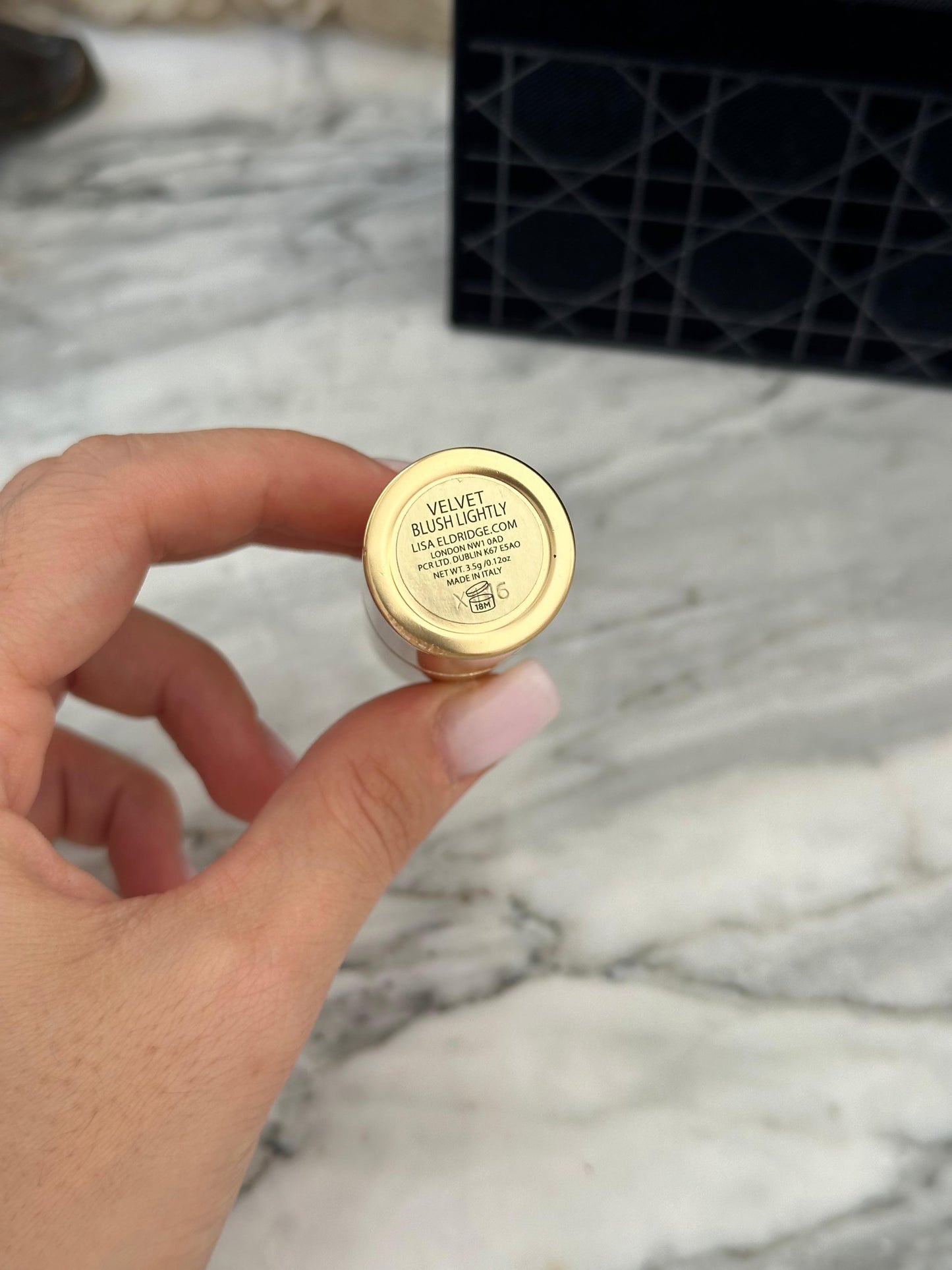 LISA ELDRIDGE Luxuriously Lucent Lip Colour - Velvet Blush Lightly