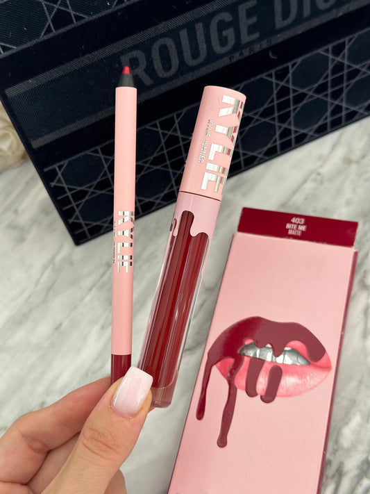 KYLIE JENNER Matte Lip Kit - Lip Liner & Liquid Lipstick (403)