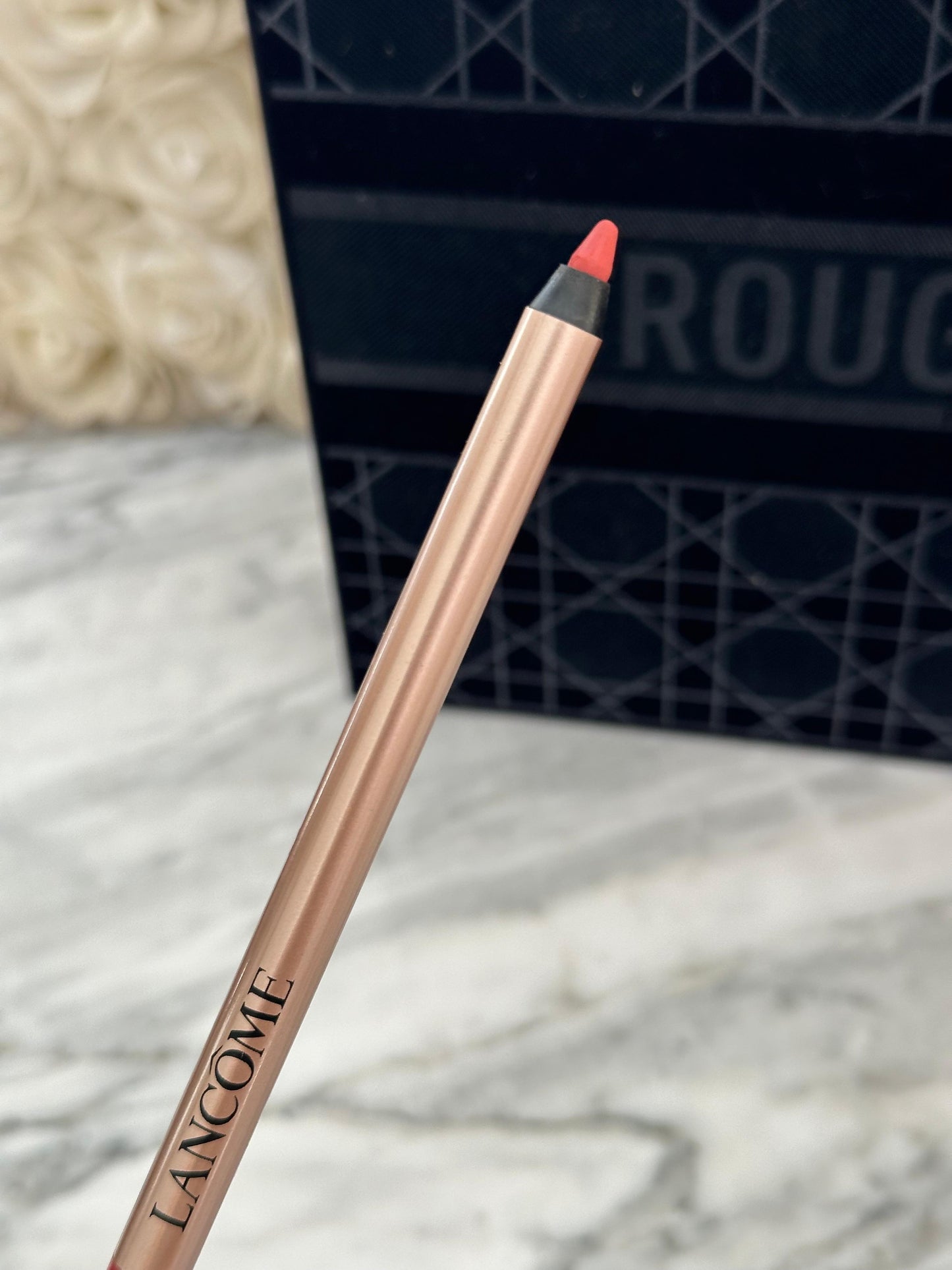LANCÔME Idôle Lip Shaper
Creamy Matte Lip Liner (50)