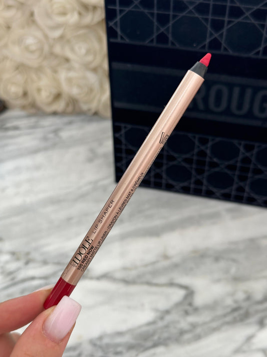 LANCÔME Idôle Lip Shaper
Creamy Matte Lip Liner (100)