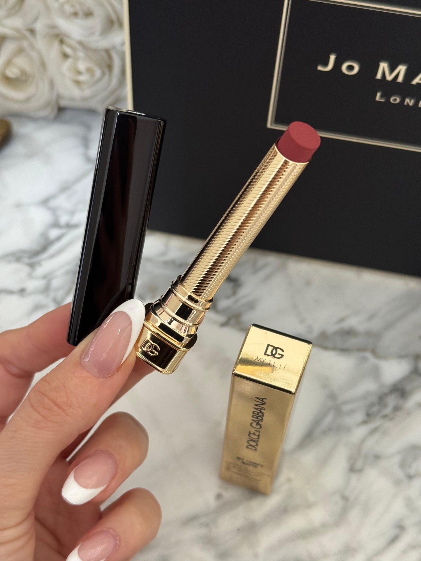 DOLCE&GABBANA My Comfy Matte Lipstick - My 11.11
Instant Rich Color & Hydration Lip Stylo