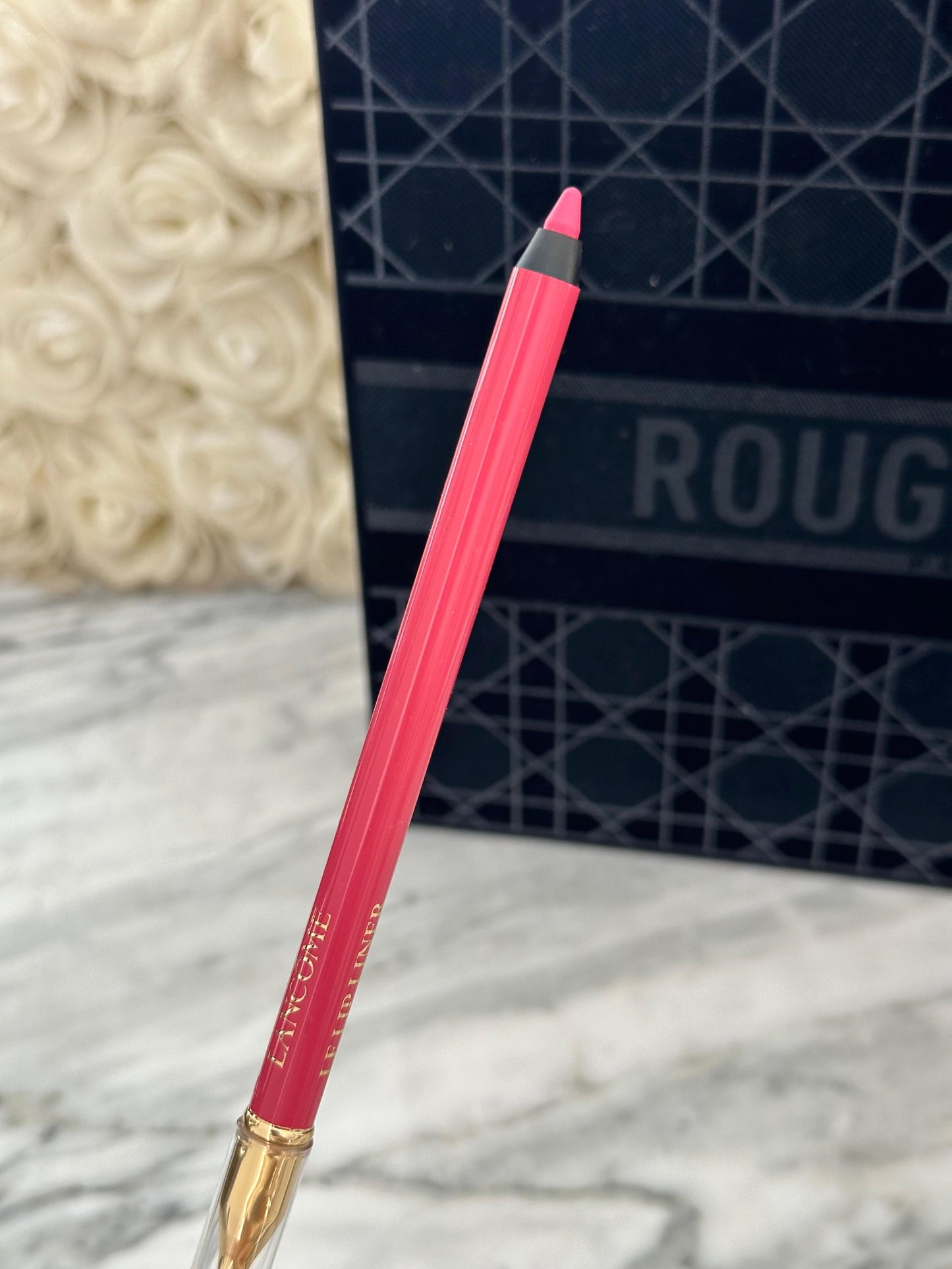 LANCÔME Le Lip Liner Pencil
Waterproof & Smudge-Resistant (317)