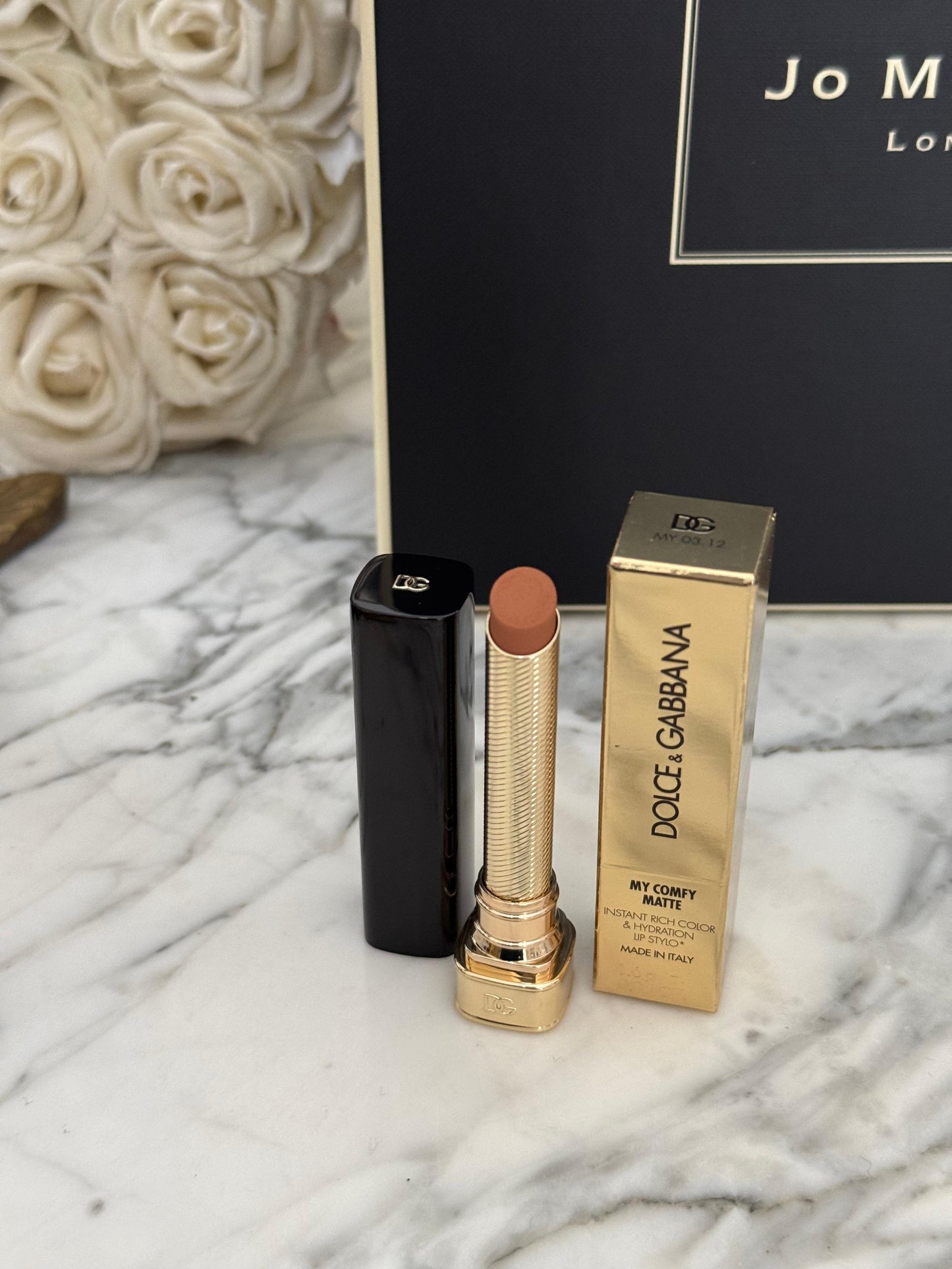 DOLCE&GABBANA My Comfy Matte Lipstick - My 03.12
Instant Rich Color & Hydration Lip Stylo