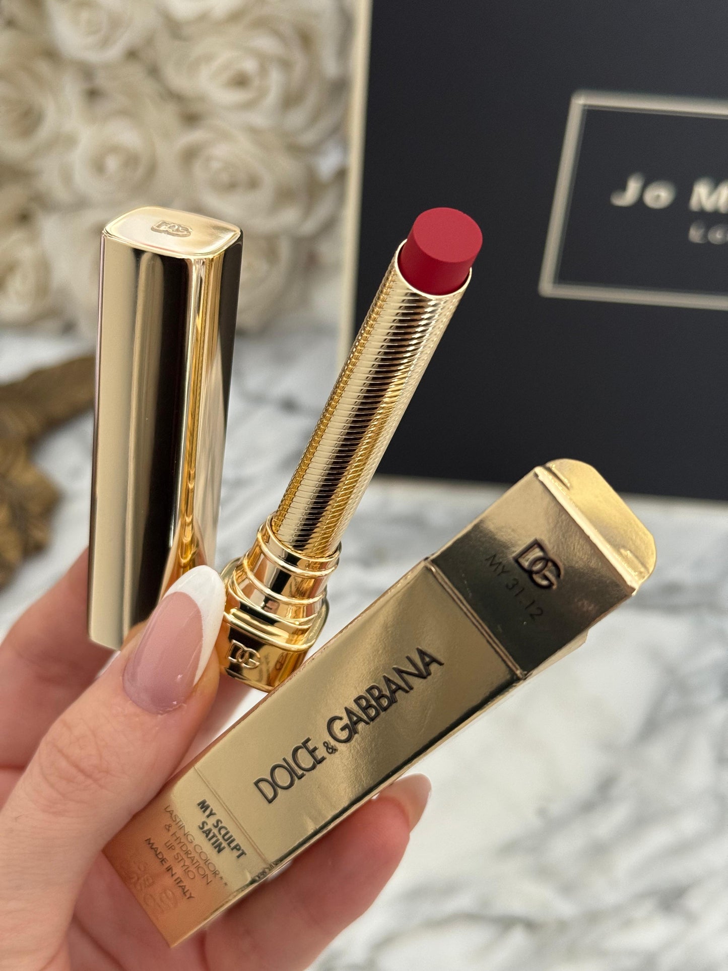 DOLCE&GABBANA My Sculpt Satin
Lasting Color & Hydration Lipstick Stylo - My 31.12