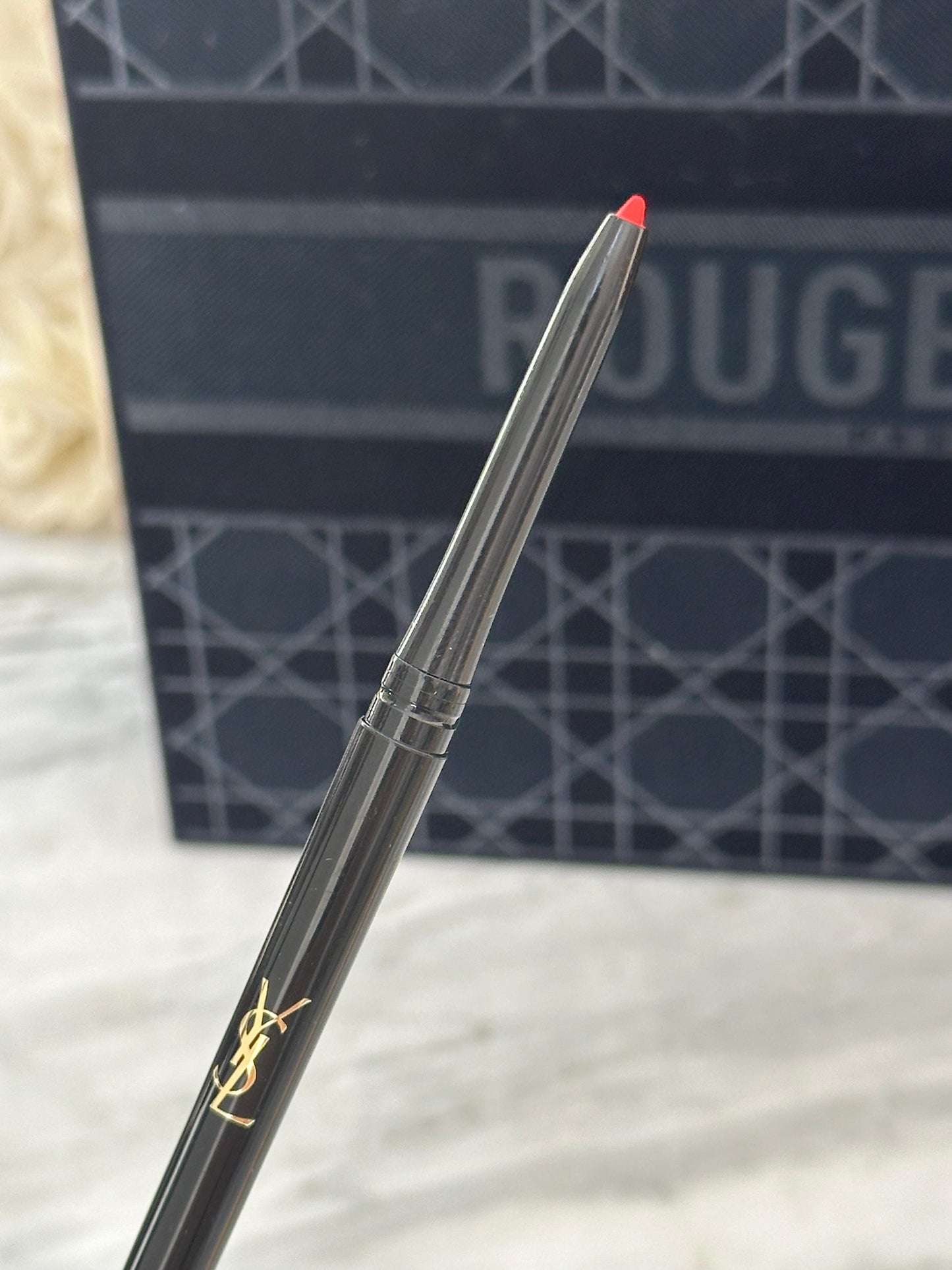 YSL Dessin Des Lèvres Lip Liner Pencil