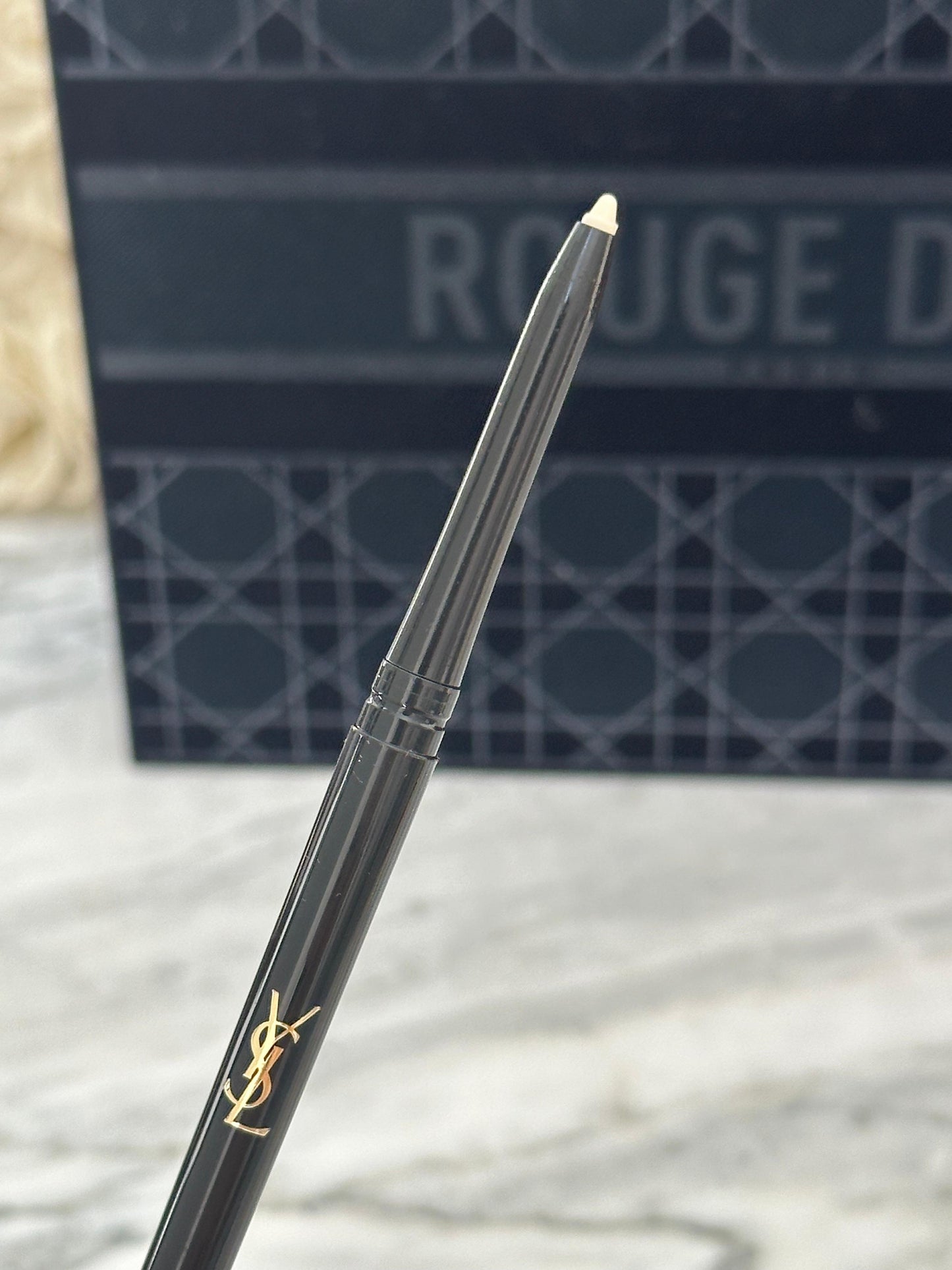 YSL Dessin Des Lèvres Lip Liner Pencil