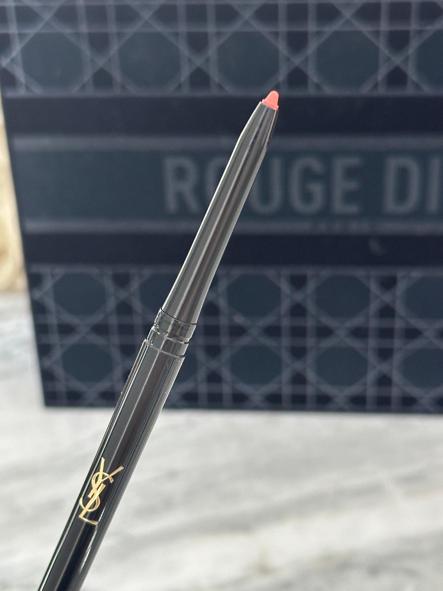 YSL Dessin Des Lèvres Lip Liner Pencil