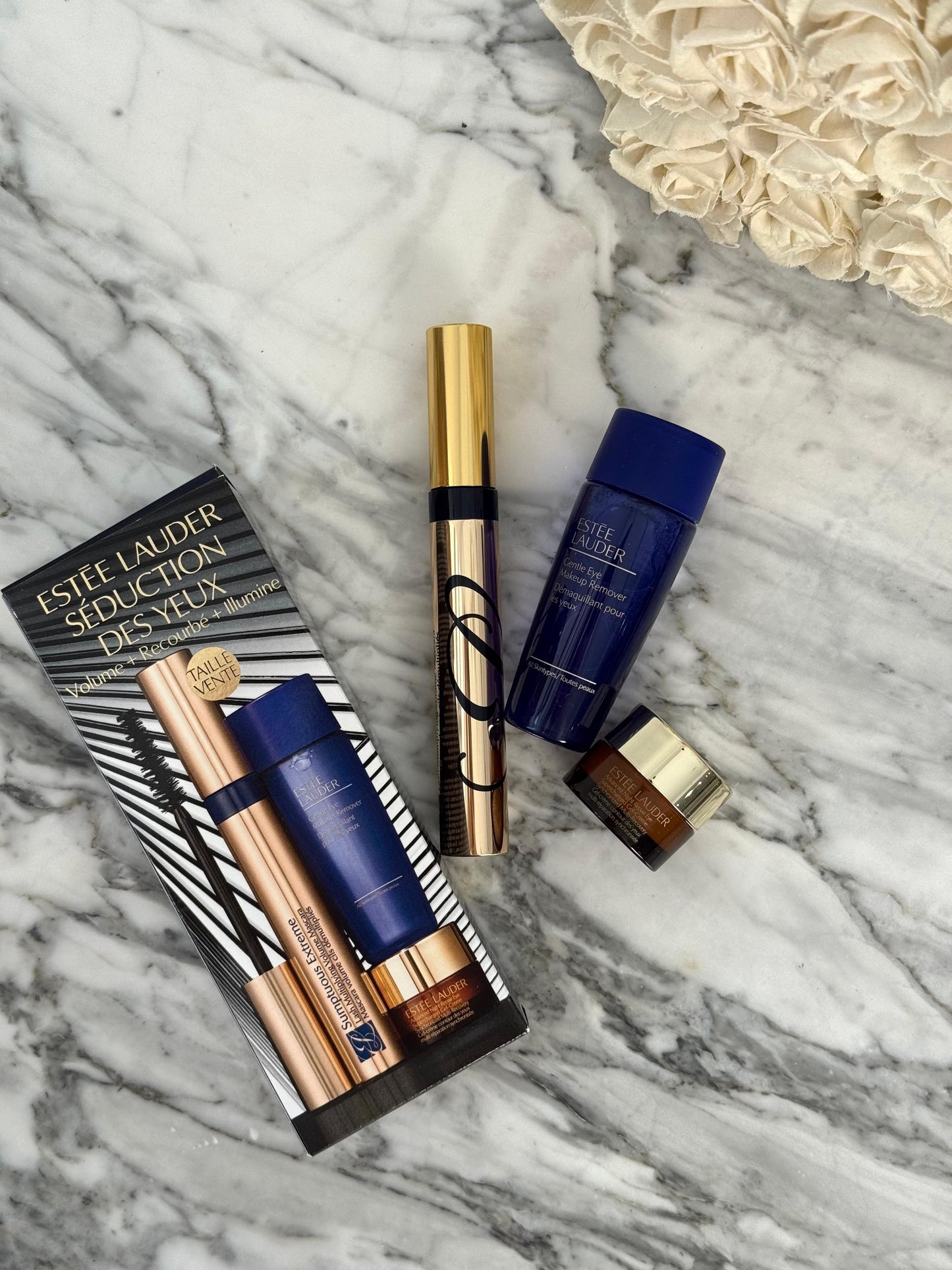 ESTÉE LAUDER Eye Seduction Mascara Set
Volume + Curves + Brighten