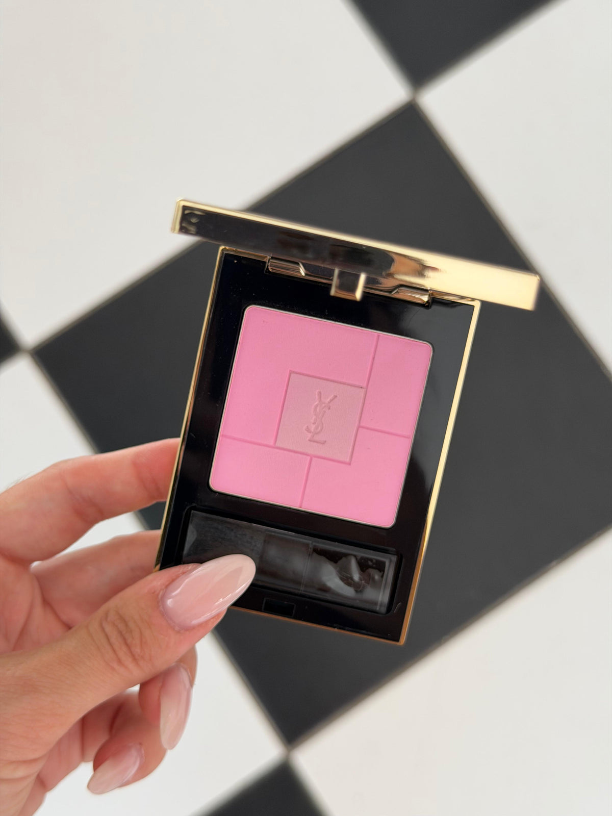 YSL Blush Volupte Heart of Light Powder Blush (4)