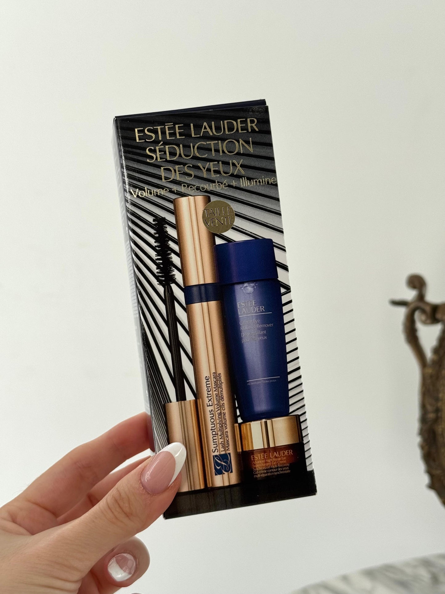 ESTÉE LAUDER Eye Seduction Mascara Set
Volume + Curves + Brighten