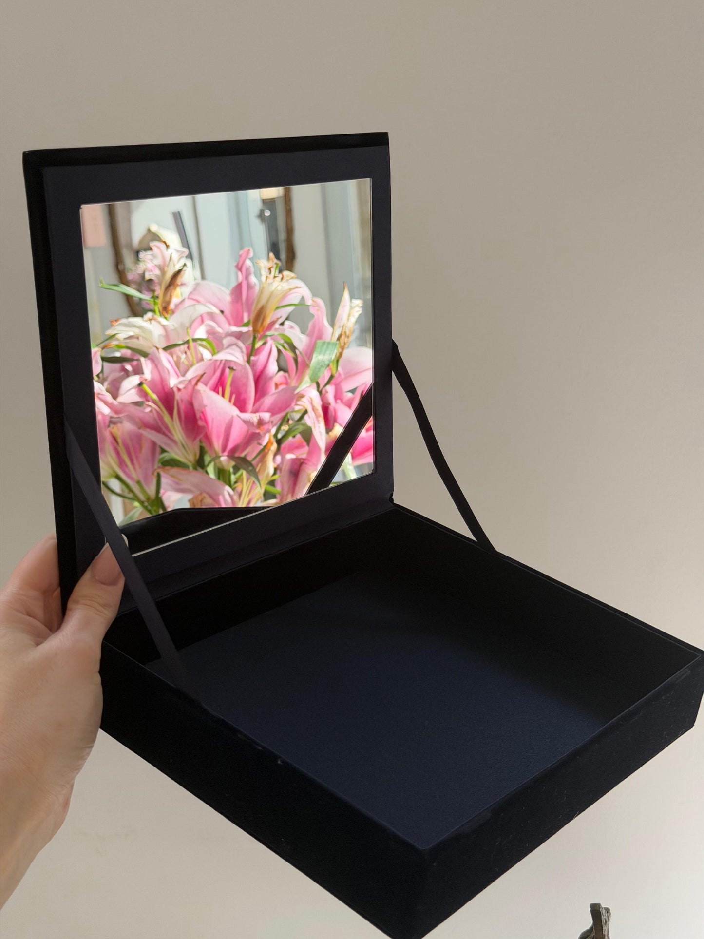 DIOR Mirror Blue Gift Box